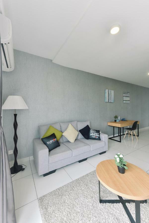 1 Tebrau Suites By Subhome Johor Bahru Exterior photo